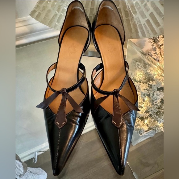 Hermès - Vintage Leather Pumps with Brown Bow - Picture 7 of 9